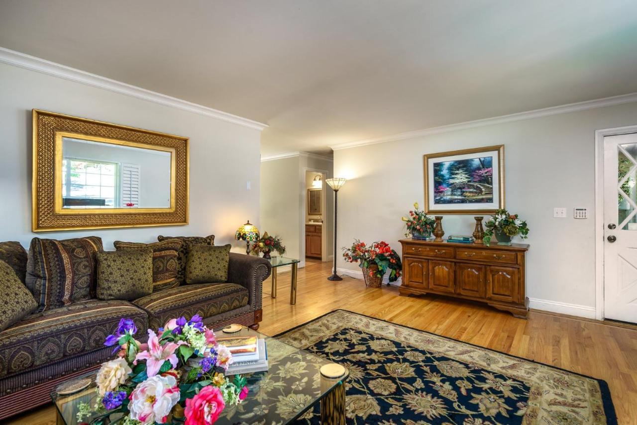 Creme De La Creme 1 Pet Friendly Ferienhaus *