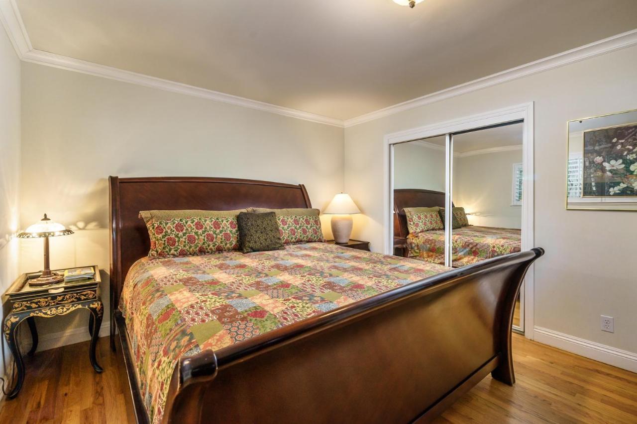 Creme De La Creme 1 Pet Friendly Groveland