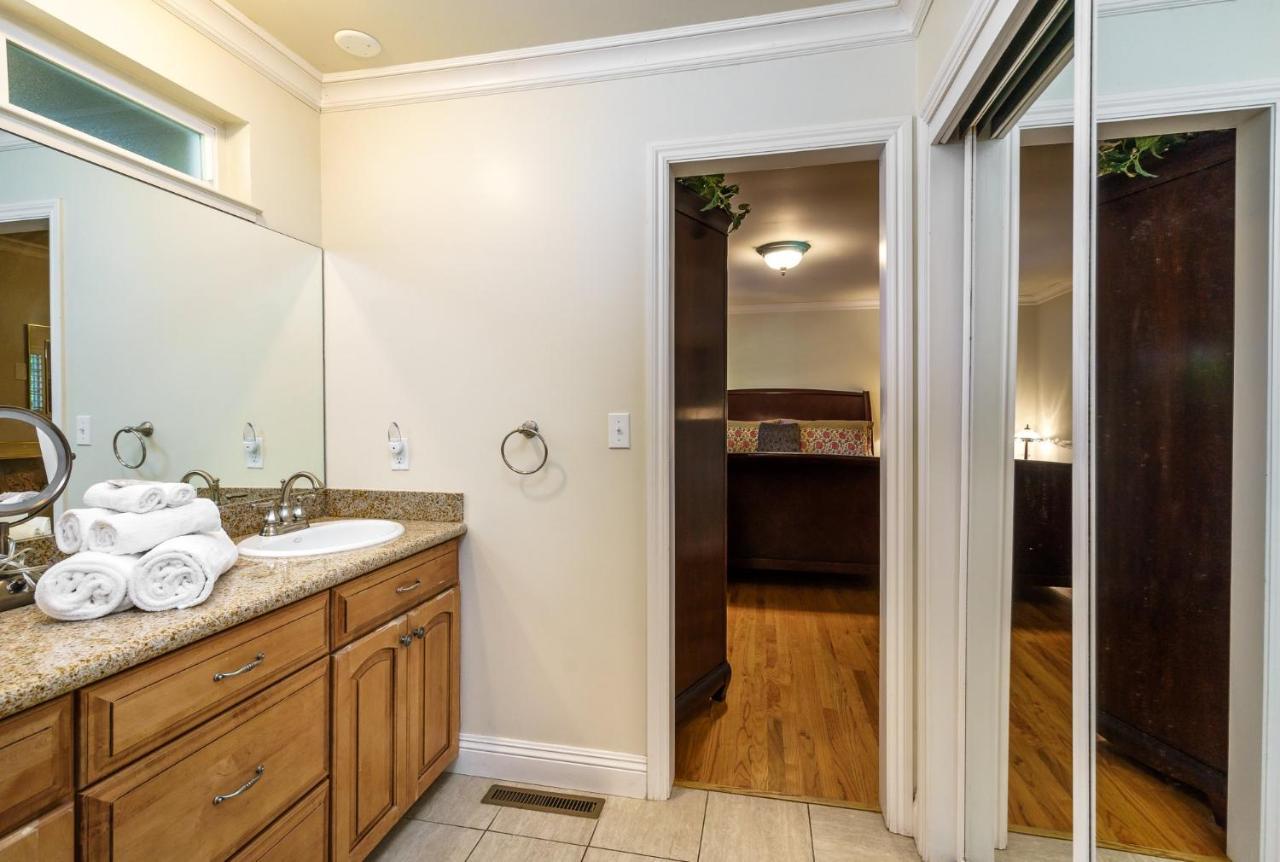 Creme De La Creme 1 Pet Friendly * Groveland