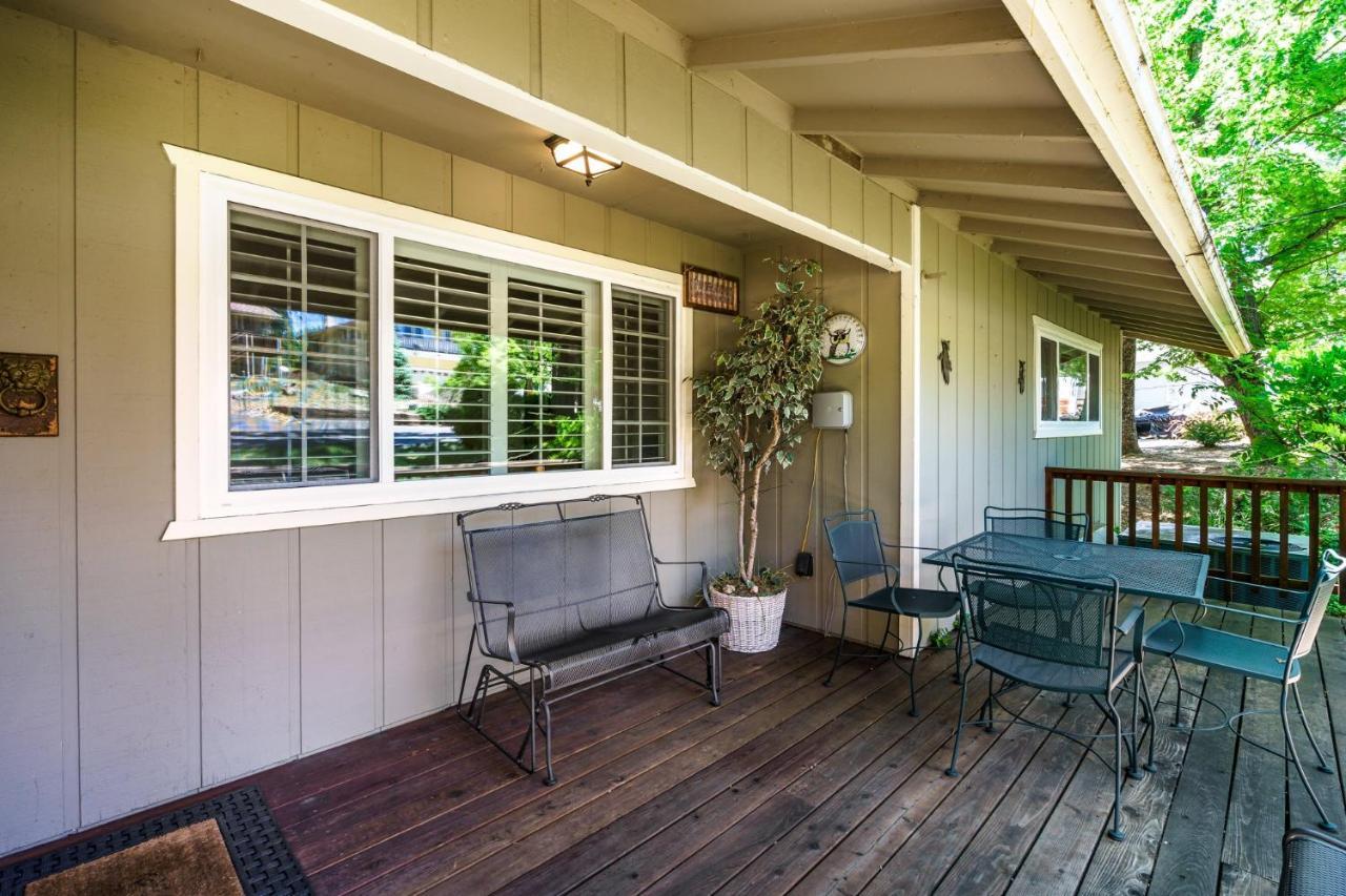 Creme De La Creme 1 Pet Friendly Groveland